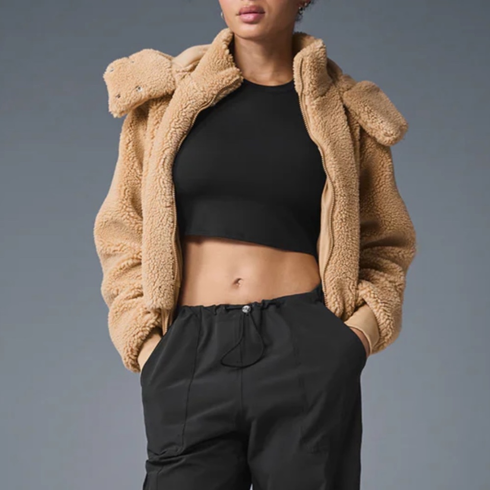 Alo Sherpa bomber